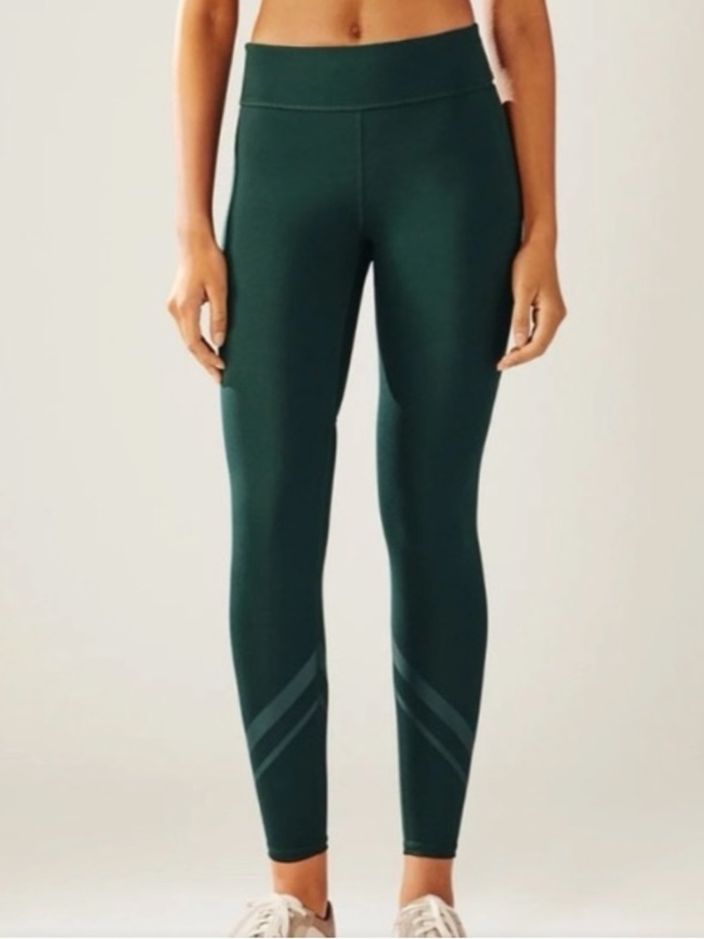 TORY SPORT $138 • small • Sculpt Compression Chevron Leggings in Conifer Green